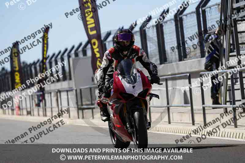 motorbikes;no limits;peter wileman photography;portimao;portugal;trackday digital images